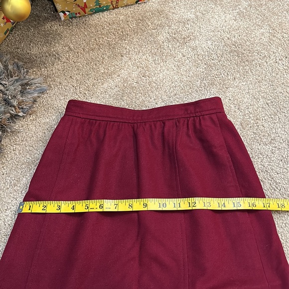 Vintage The Villager Dry Cleaned Wool ILGWU Pencil Skirt Union Made 0-2 EUC - Picture 7 of 10